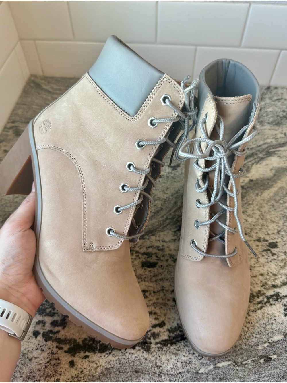 Timberland Arlington Heights 6-Inch Boot Pure Cashmere (Light Taupe). Size 9 EUC